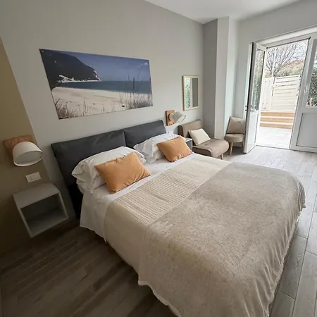 Bed & Breakfast B&b125metrisulmare 2 San Michele