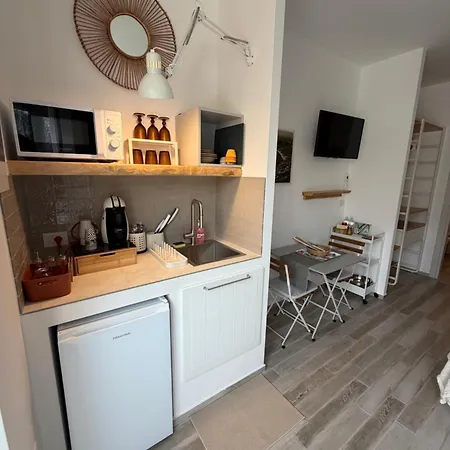 Bed & Breakfast B&b125metrisulmare 2 San Michele