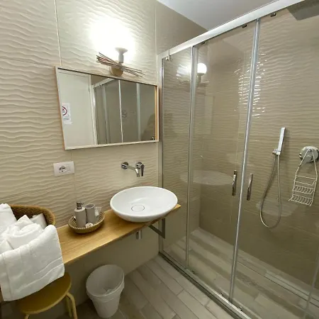 B&b125metrisulmare San Michele 住宿加早餐酒店 4*