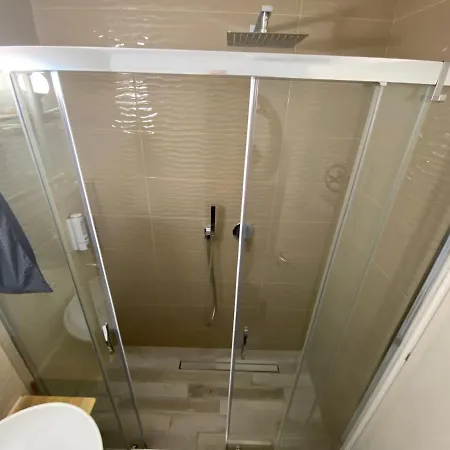 Bed & Breakfast B&b125metrisulmare San Michele 4*