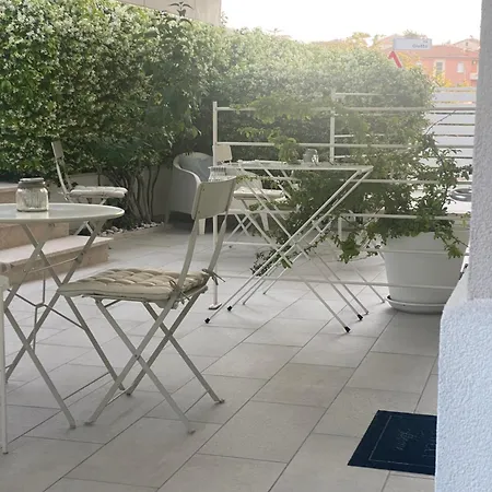125metri Sul Mare Bed & Breakfast
